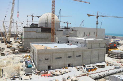 فاز اول از ۴ راکتور نیروگاه ۵۳۰۰ مگاواتی هسته‌ای امارات به سرعت و بدون هیچ حاشیه سیاسی، آماده بهره برداری شد